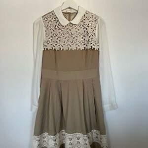 Chic Lace Panel Long Sleeve Dress in White and Tan